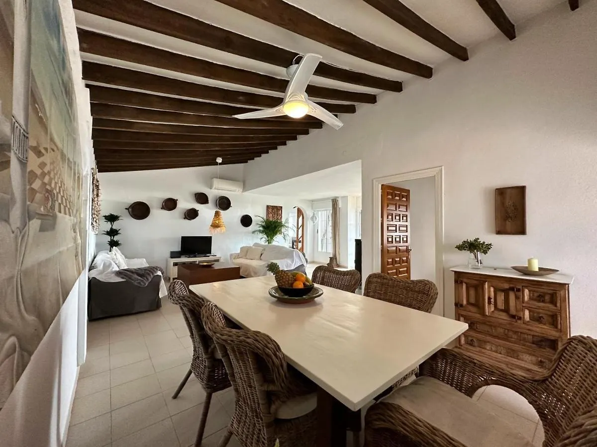 Villa Casa Rural Boas, Con Vistas Impresionantes, Barbacoa En Competa By Costadelsolescapes